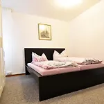 Gaestehaus Steinborn *