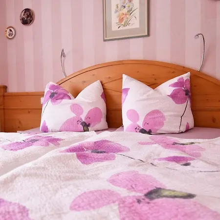 Gaestehaus Steinborn Penzion Heimbach