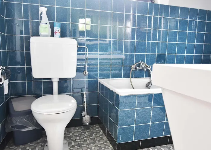 Gaestehaus Steinborn Konukevi Heimbach